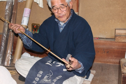 ２０１４年１２月にＢＳ朝日の番組で俳優の玉木宏が取材に来ました。伝統工芸の竹矢と矢師が紹介されました。