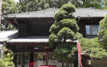 茨城県笠間市の須藤本家の案内です。平安時代から850年以上の歴史をもつ、日本最古の蔵元です。