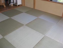 縁無しの琉球畳でおしゃれな生活空間を演出