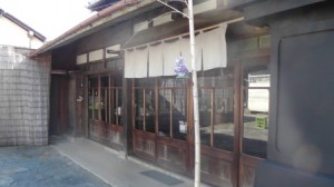 お店入口