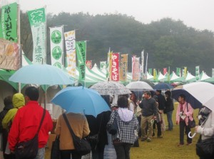 オープンスペースの各茨城の美味しい食材を使ったお店