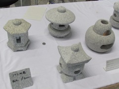 コンパクトな燈籠,ミニ燈籠,真壁石