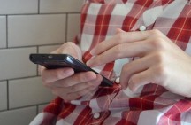 今流行りのスマートフォンでも見やすいのが好評です